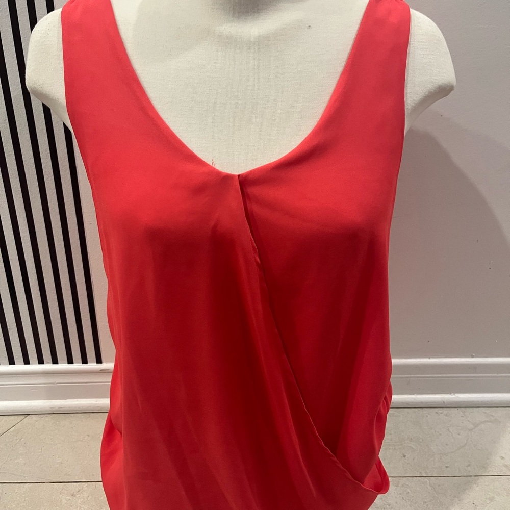 Elegant Red Sleeveless Top